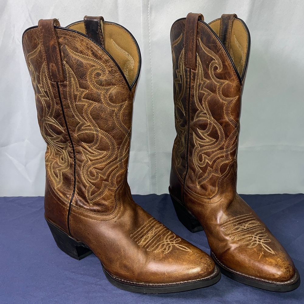 Laredo Maddie Distressed Cowboy boots size 8.5M